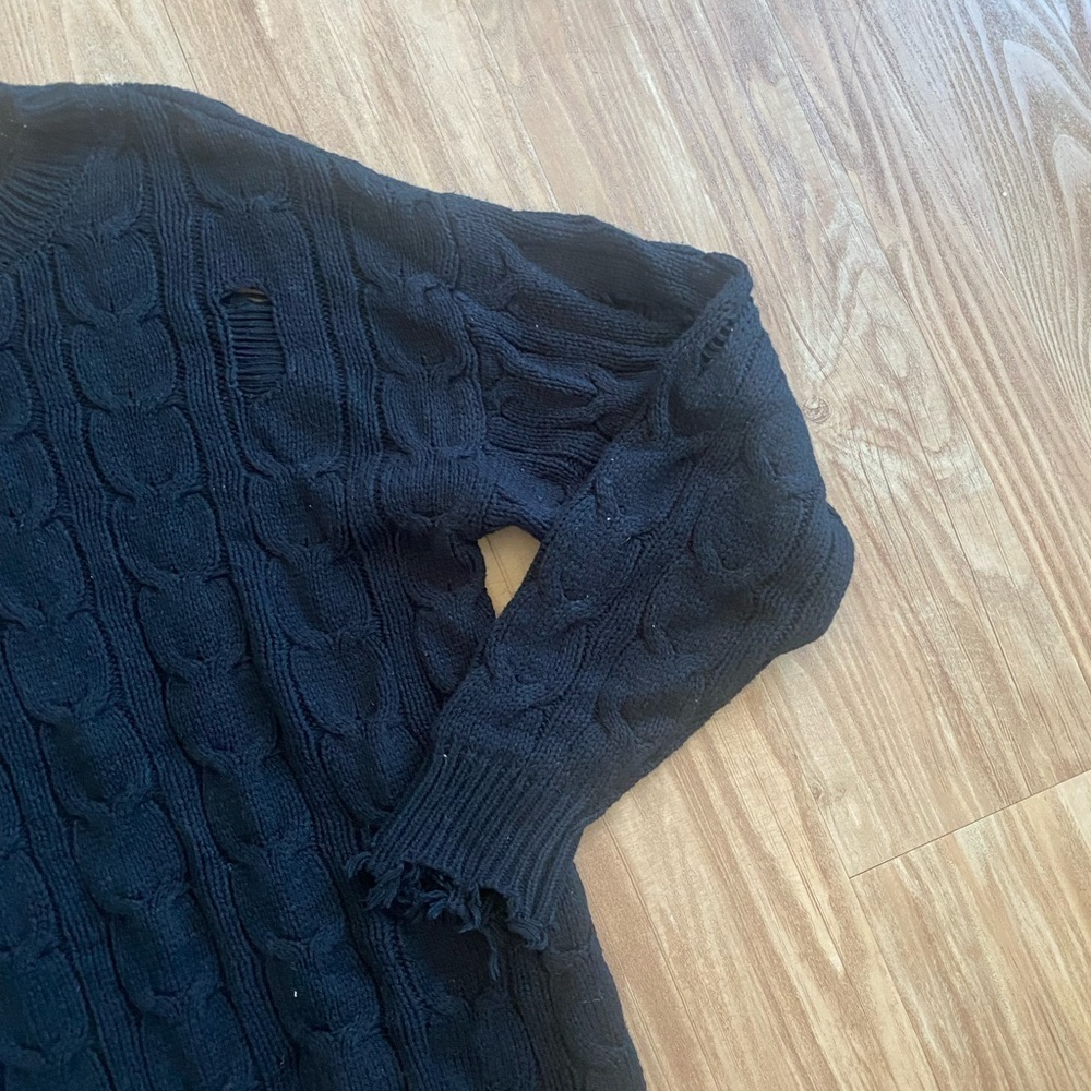 Forever 21 Ripped Style Sweater - Picture 8 of 8